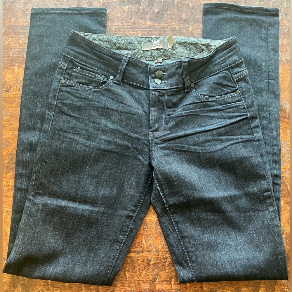 Paige Hidden Hills Straight Leg Mid-Rise Dark Wash Jeans size 29
